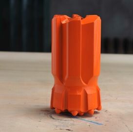 Peu de perceuse de roche de carbure 3 peu de roche fileté par pouce du bouton T45 Retrac pour le forage de roche pneumatique