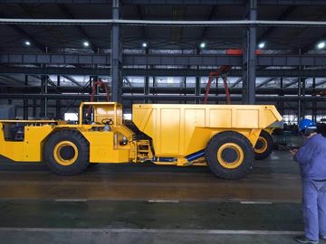 Le diesel centralement a articulé le camion à benne basculante de profil bas 12tn pour l'extraction au fond