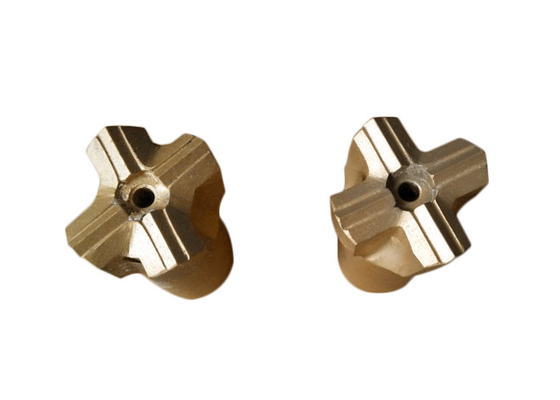 La norme a fileté le peu croisé de 51MM pour le perçage vertical de forage