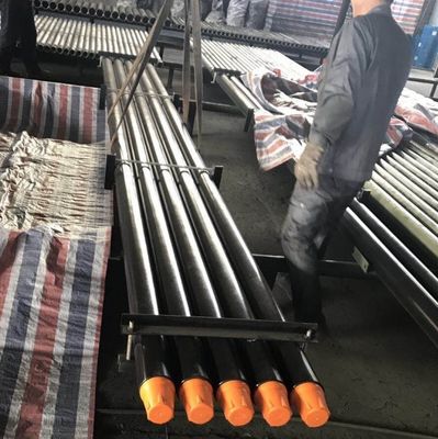 Outils de perçage de la machine d'abattage DTH api 2 3/8 puits d'eau forant le tuyau de DTH