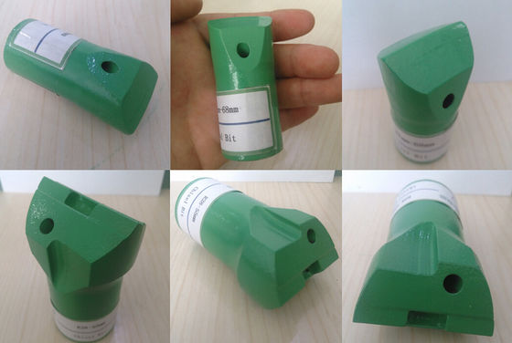 Peu plat/oblique de H25/R38 de bouton de foret, acier de fil de peu croisé pour le perçage d'un tunnel